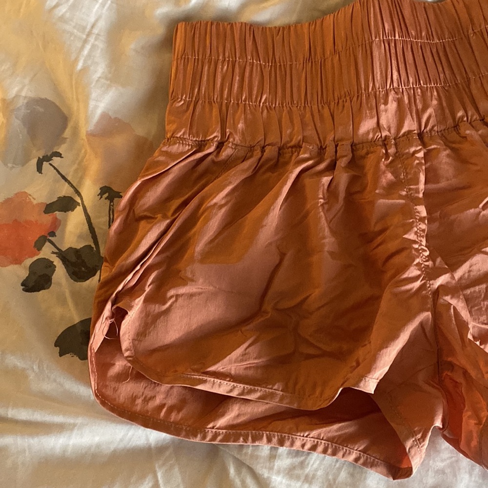 ♥️… Free People Movement The Way Home Sporty Outdoor Shorts - Picture 5 of 9